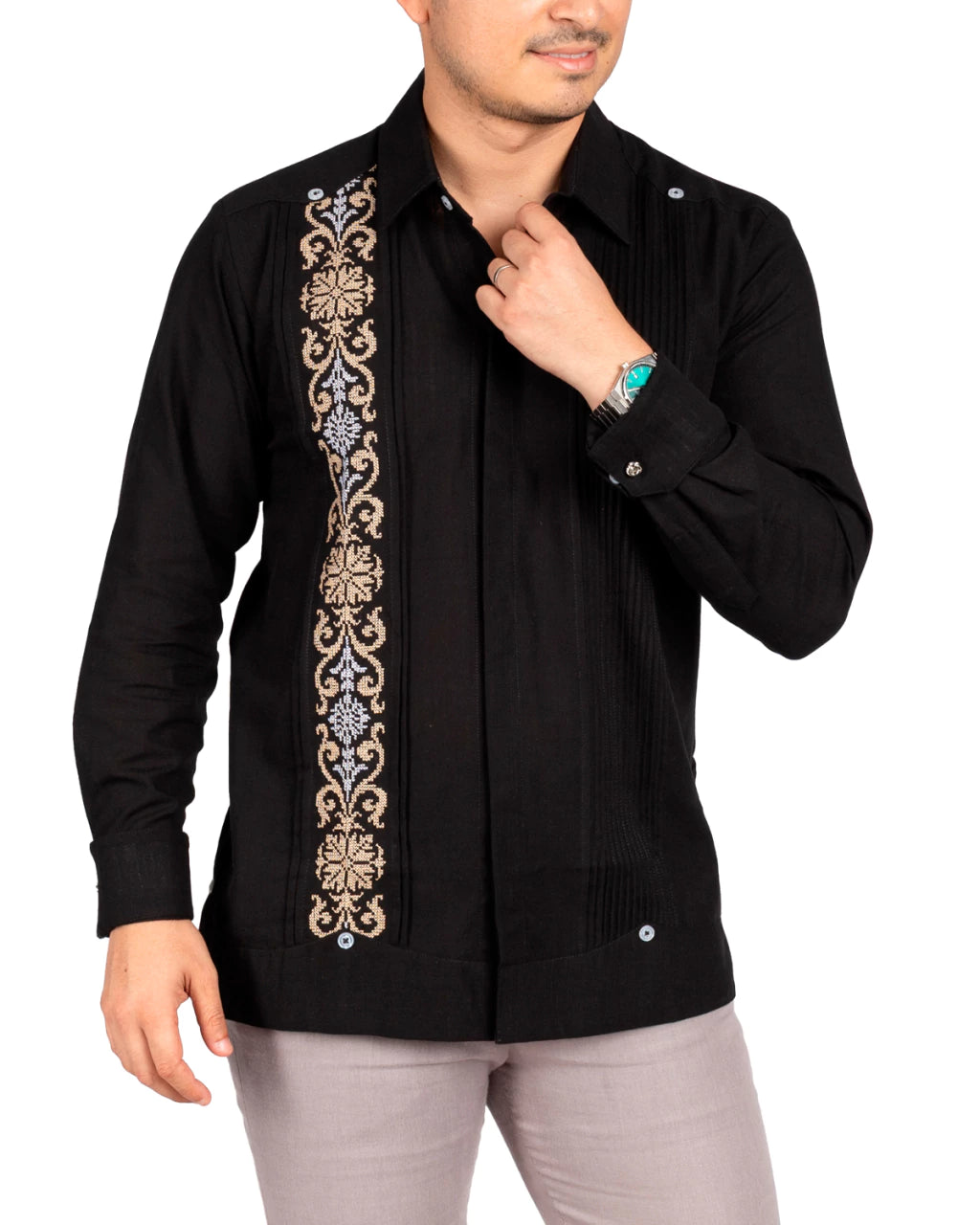 Men's Yucatecan Guayabera with Artisanal Embroidery Mod Sanahcat
