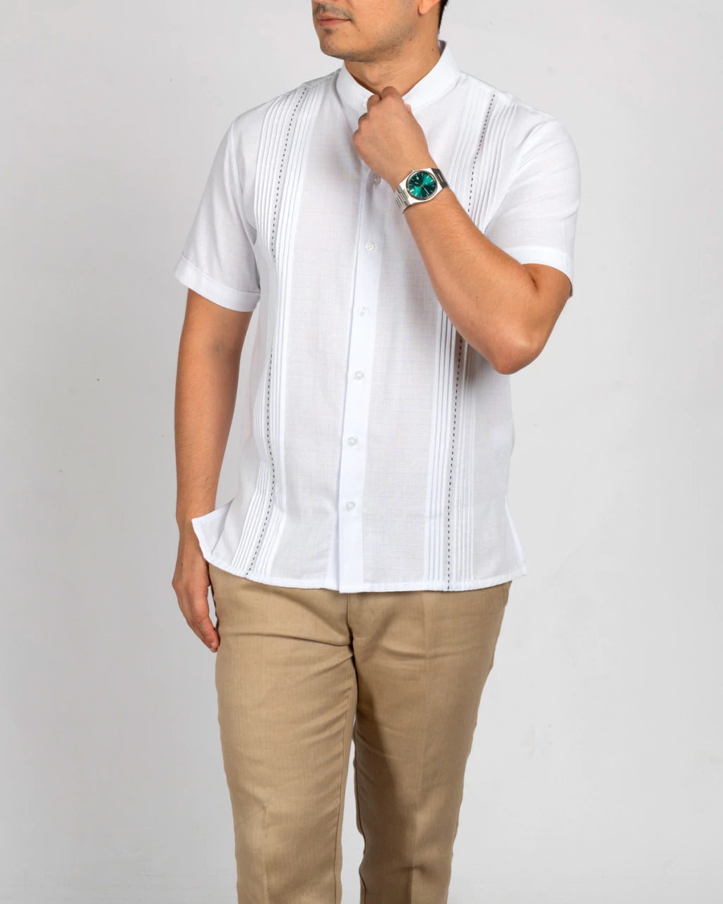 Yucatan Linen Guayabera Shirt with Mandarin Collar - Chapap Model