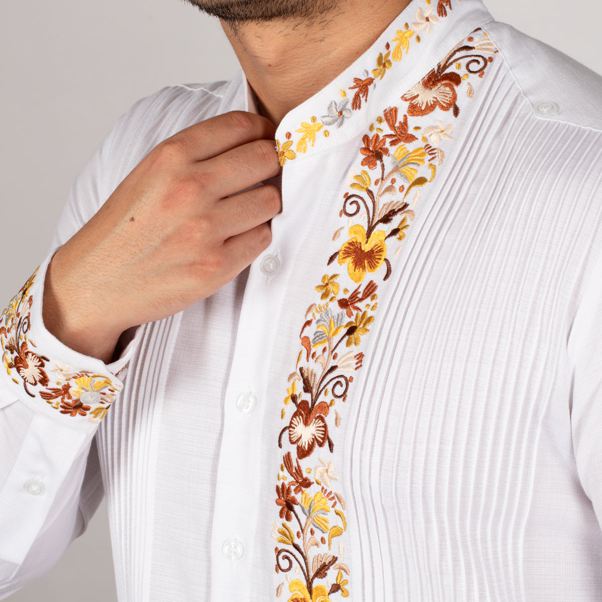 Hummingbird Model Guayabera