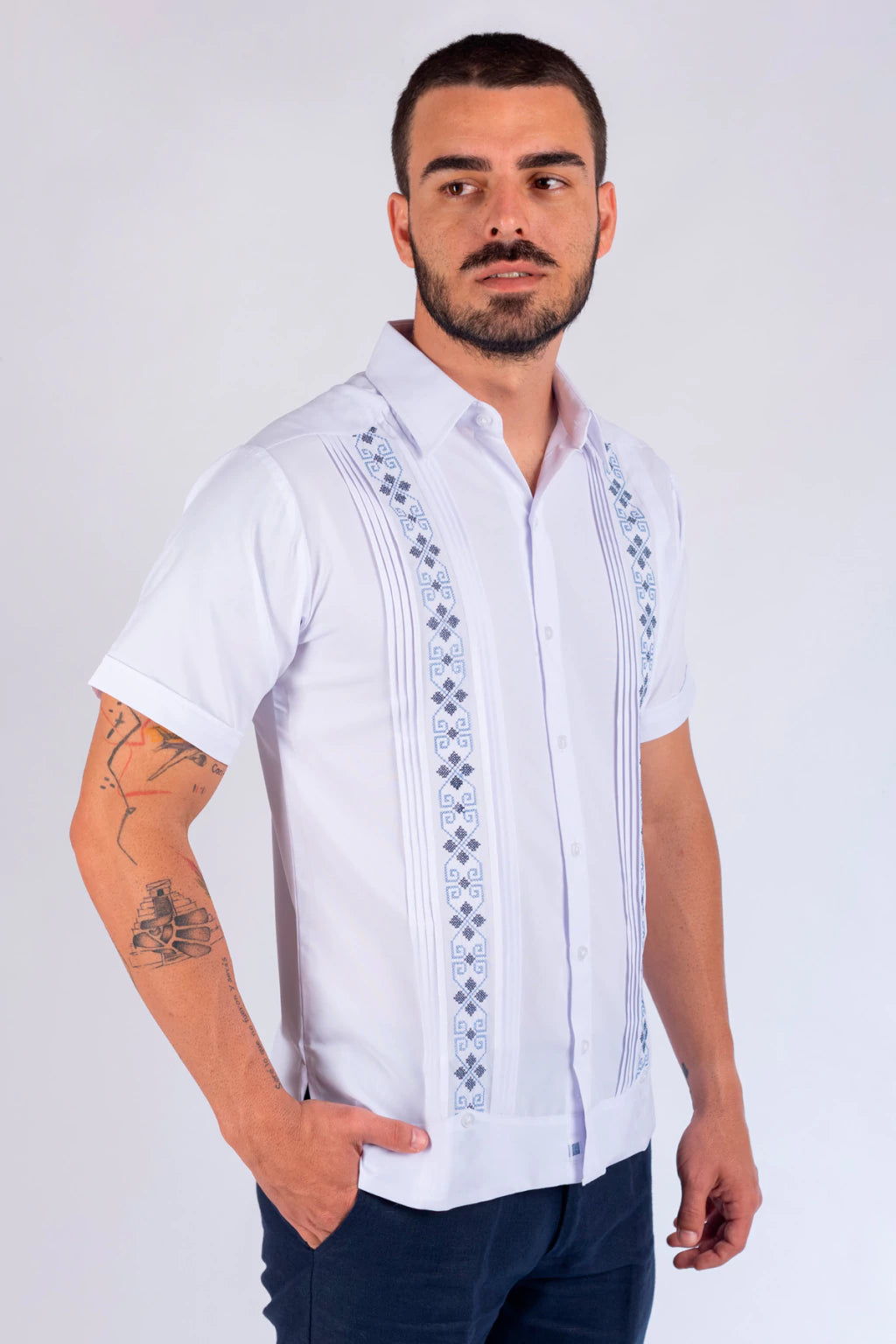 Guayabera Mod. Chikinzonot