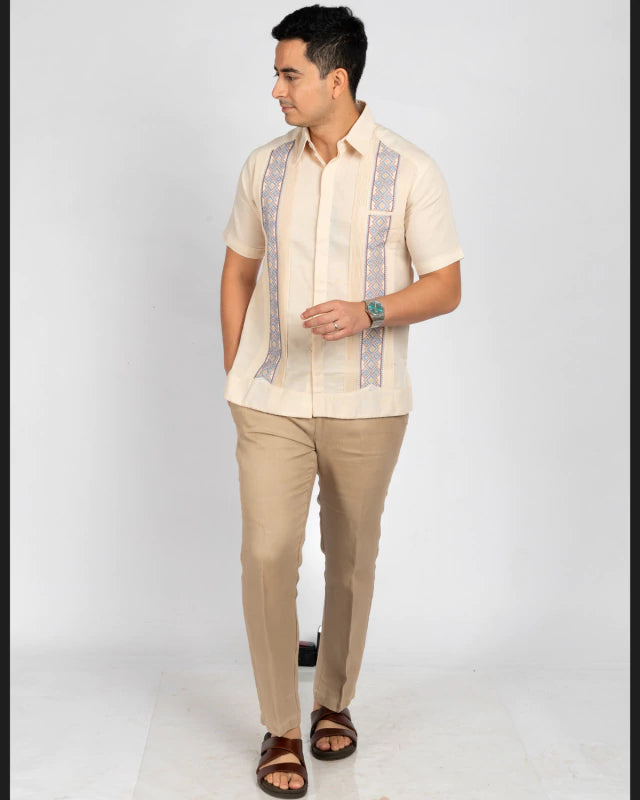 Guayabera Yucateca Bordada Mod Sucilá