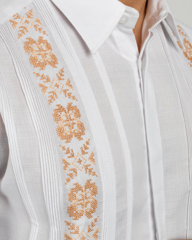 Guayabera Yucateca modelo Sudzal Mc