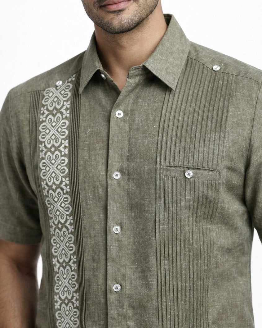 Yucatan Guayabera, Xcalah model