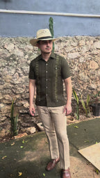 Guayabera Bordada Mod. Tinum